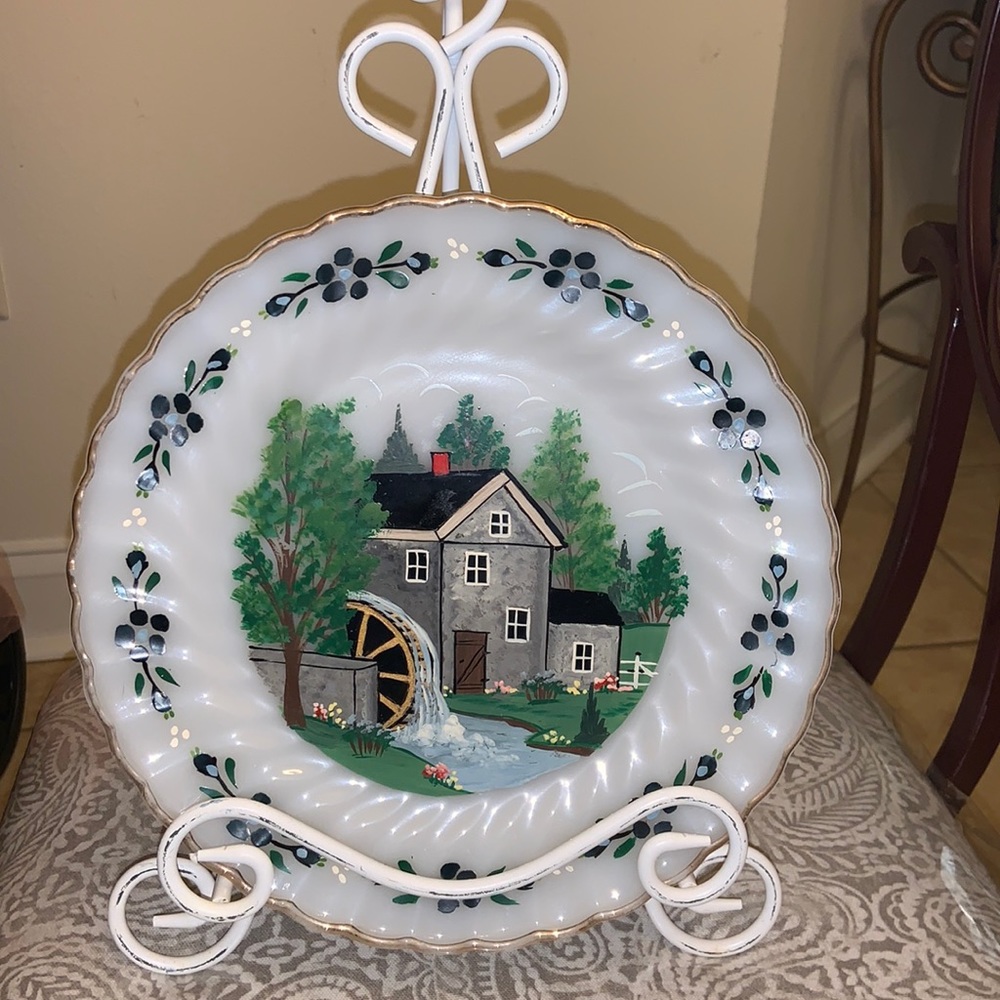 Anchor Hocking Plate Country House  10” Hand Painted Swirl Gold Trim Vintage USA